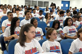 Alunos do Pré-Jovem de Paudalho se destacam no ENEM 2025 com excelentes notas na redação